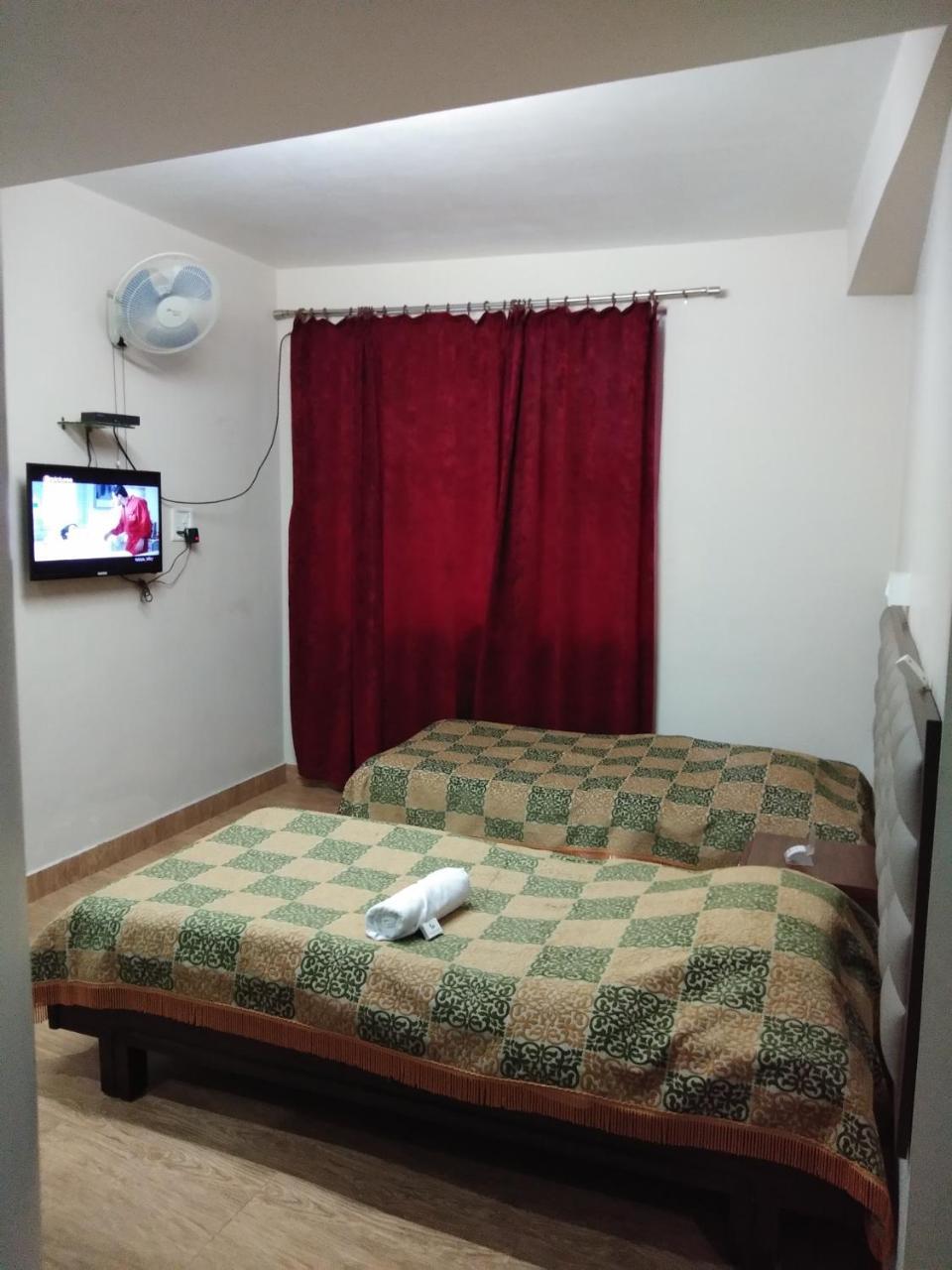 Hotel Pine Kohima Экстерьер фото